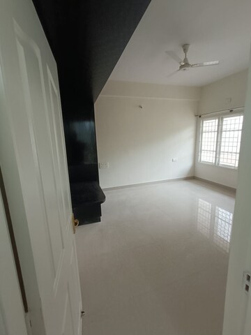 Bathroom in 2 BHK Apartment at Cooke Town – for Rent