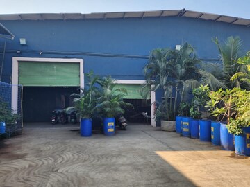  Warehouse For Rent in Naigaon