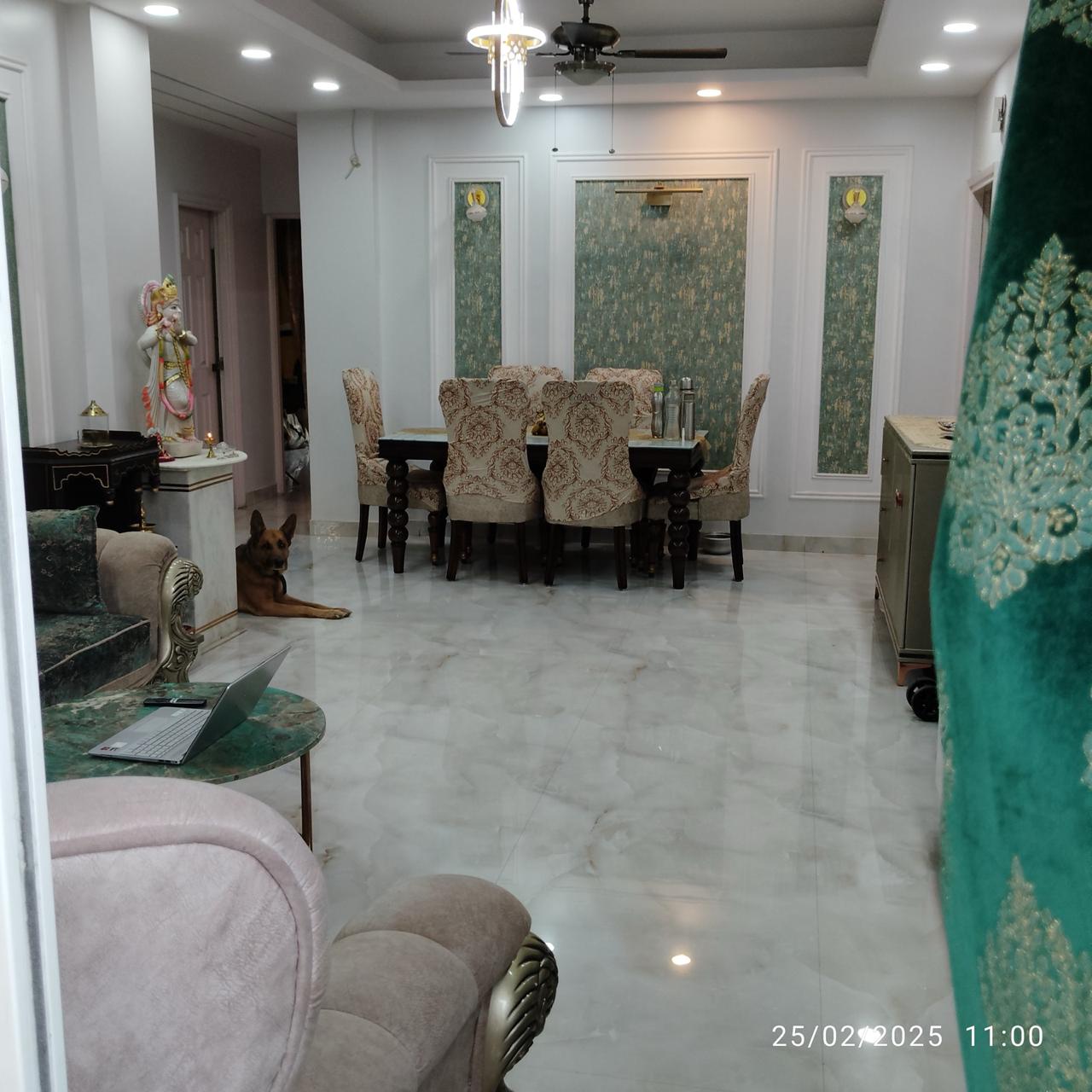 3 BHK + Servant Room Apartment For Sale in Emaar MGF Emerald Hills