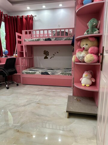 Bedroom in 3 BHK Apartment at Emaar MGF Emerald Hills, Sector 65 – for Sale