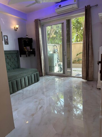 Bedroom in 3 BHK Apartment at Emaar MGF Emerald Hills, Sector 65 – for Sale