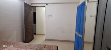 Room in 2 BHK Apartment at Miracle Heights, Kopar Khairane – for Rent