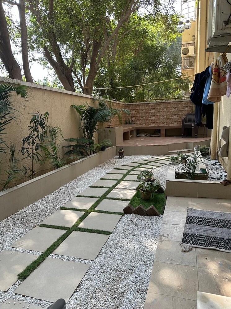 Exterior View, emaar-mgf-emerald-hills 3 Bedroom 267 Sq.Yd. Apartment In Sector 65 Gurgaon 8342473