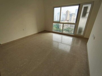Room in 1 BHK Apartment at Omkar Signet, Malad East – for Rent