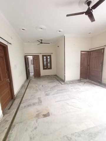 Building Lobby in 2 BHK Independent House at Sector 16 – for Rent