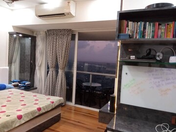 Bedroom in 2 BHK Apartment at Omkar Alta Monte, Malad East – for Rent