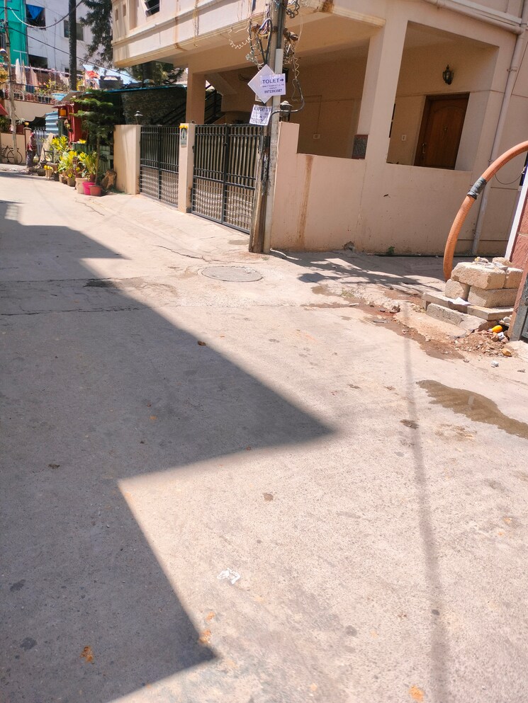  Parking, ejipura 6+ Bedroom 956 Sq.Ft. Independent House In Ejipura Bangalore 8343036