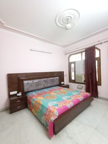 Bedroom in 2 BHK Independent House at Sector 17 – for Rent