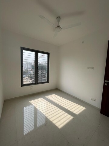 Room in 2 BHK Apartment at Godrej Nurture Pune, Mamurdi – for Rent