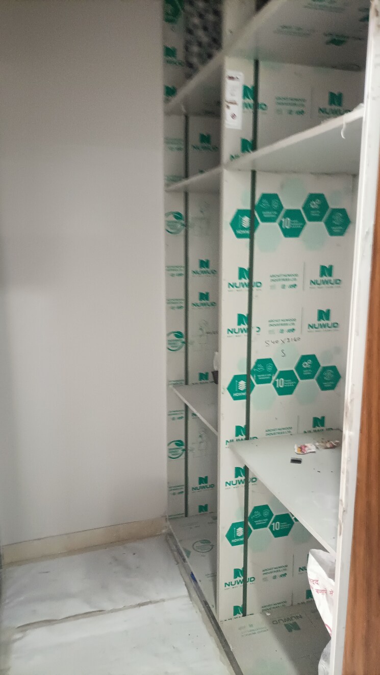 Room, guru harkishan nagar 3.5 Bedroom 2100 Sq.Ft. Builder Floor In Guru Harkishan Nagar Delhi 8343228