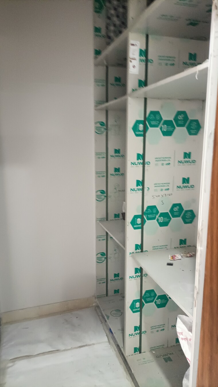 Room, guru harkishan nagar 3.5 Bedroom 2100 Sq.Ft. Builder Floor In Guru Harkishan Nagar Delhi 8343228