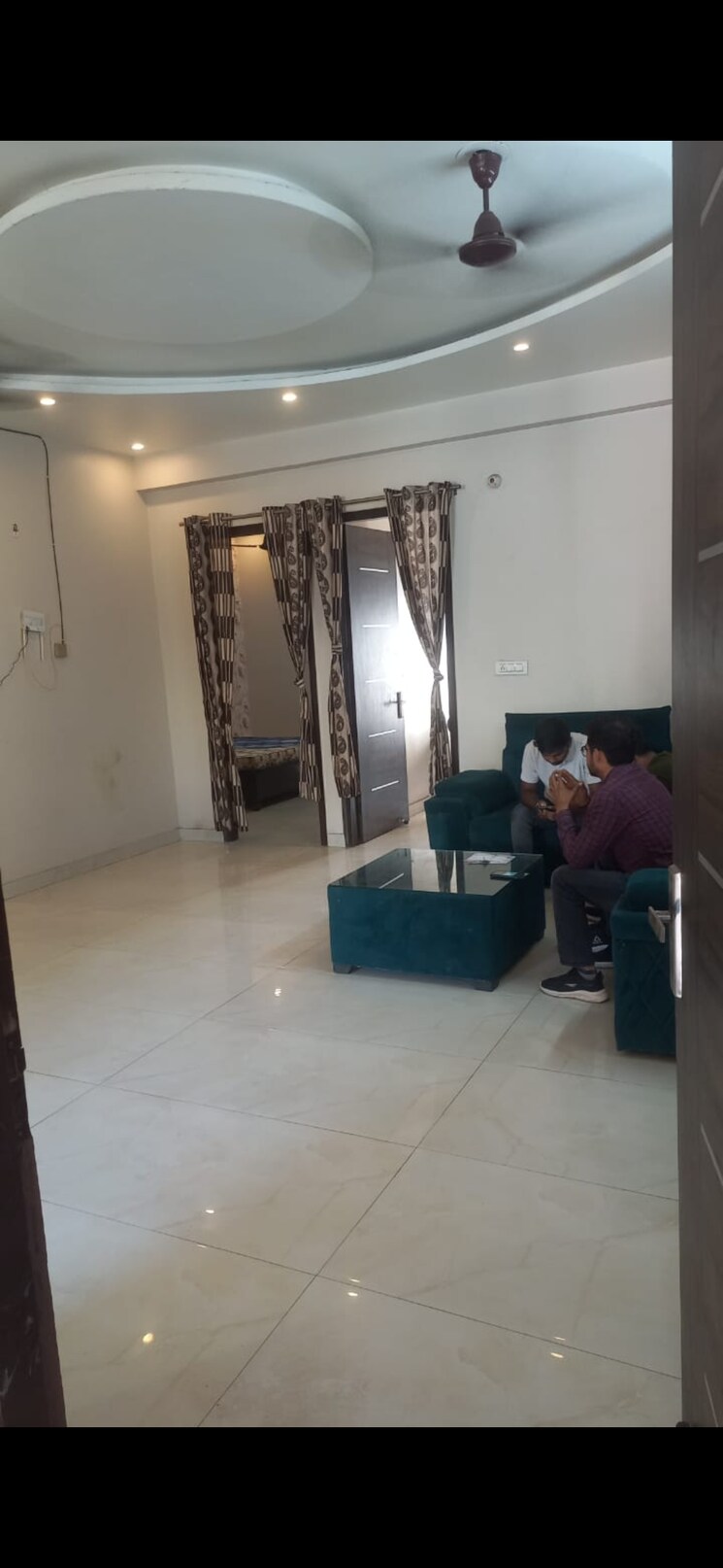 Living Room, sunshine-enclave 3 Bedroom 1350 Sq.Ft. Builder Floor In Vip Road Zirakpur 8343264