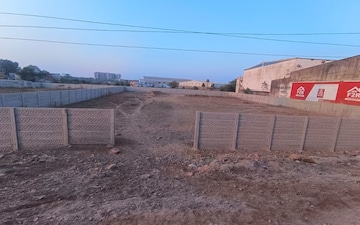 Industrial Plot For Sale in Vidhan Sabha Marg