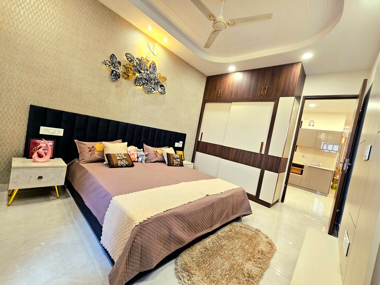 Bedroom, peer mucchalla 4 Bedroom 125 Sq.Yd. Independent House In Peer Mucchalla Zirakpur 8343350