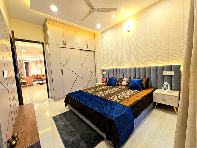 Bedroom, peer mucchalla 4 Bedroom 125 Sq.Yd. Independent House In Peer Mucchalla Zirakpur 8343350