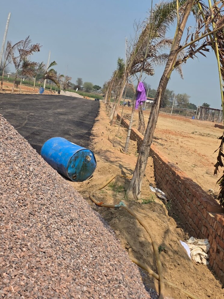 undefined, tappal  100 Sq.Yd. Plot In Tappal Aligarh 8343347