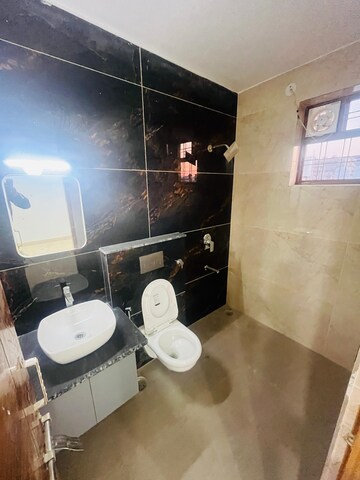 Master Bedroom in 3 BHK Builder Floor at Gms Road – for Sale