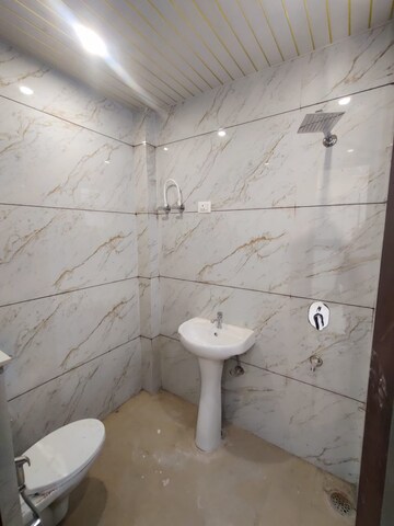 Master Bedroom in 2 BHK Builder Floor at Gms Road – for Sale