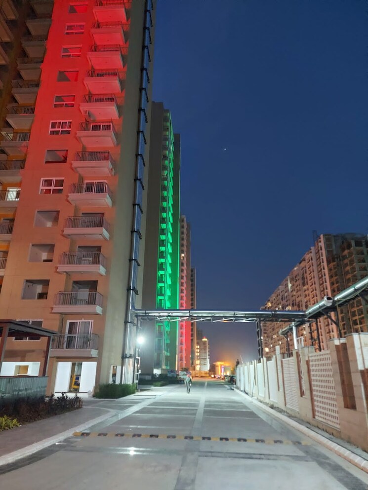 Exterior View, rishita-manhattan 2 Bedroom 918 Sq.Ft. Apartment In Gomti Nagar Lucknow 8343598