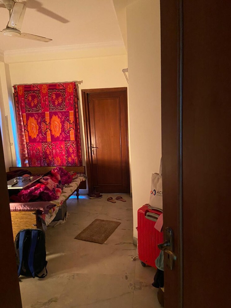 Bedroom, conscient-hines-elevate 4 Bedroom 3395 Sq.Ft. Apartment In Sector 59 Gurgaon 8343533