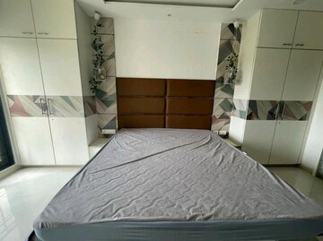 Bedroom in 2 BHK Apartment at Kanakia Spaces Sevens, Andheri East – for Rent