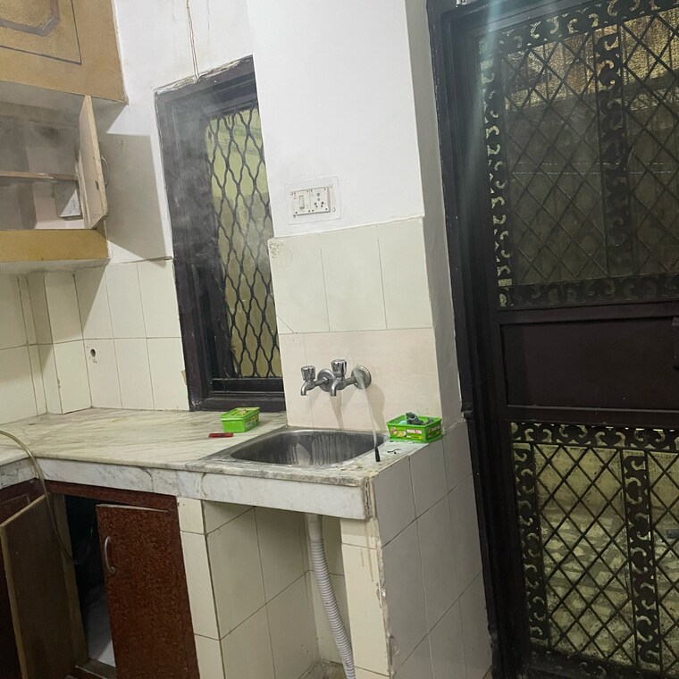 Kitchen, vaishali sector 5 2 Bedroom 1000 Sq.Ft. Builder Floor In Vaishali Sector 5 Ghaziabad 8343714