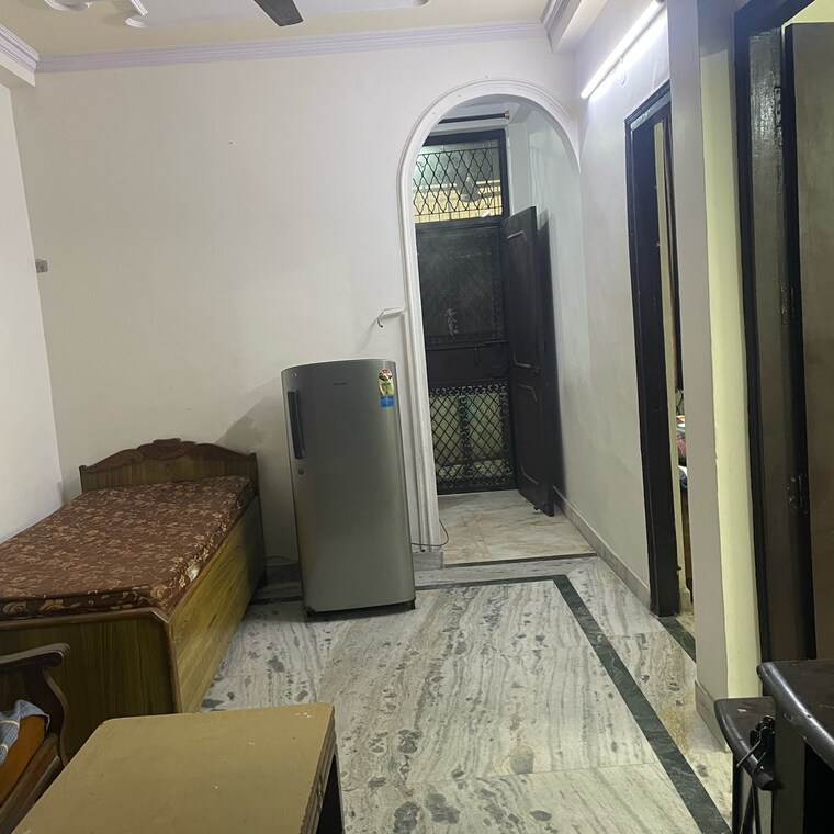 Living Room, vaishali sector 5 2 Bedroom 1000 Sq.Ft. Builder Floor In Vaishali Sector 5 Ghaziabad 8343714