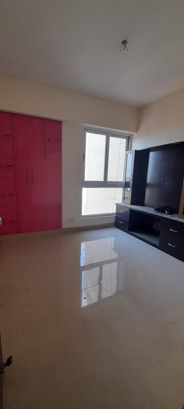 Room in 2 BHK Apartment at Aditya City Apartments, Shahpur Bamheta – for Rent