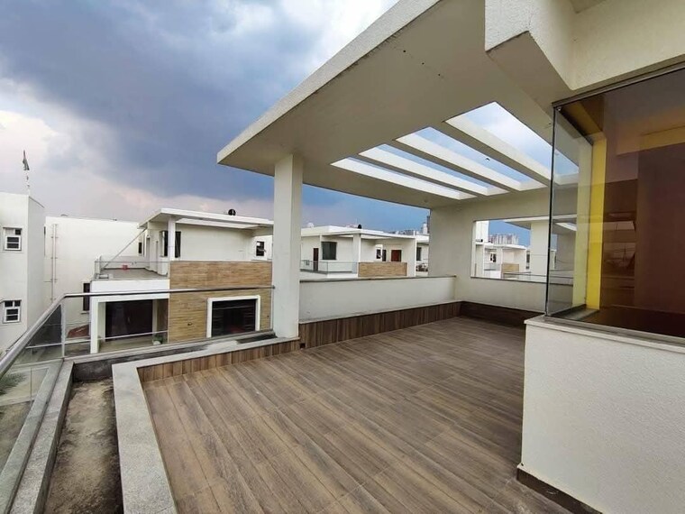 Exterior View, sobha-international-city-presidential-villa 4 Bedroom 270 Sq.Yd. Villa In Sector 109 Gurgaon 8343698