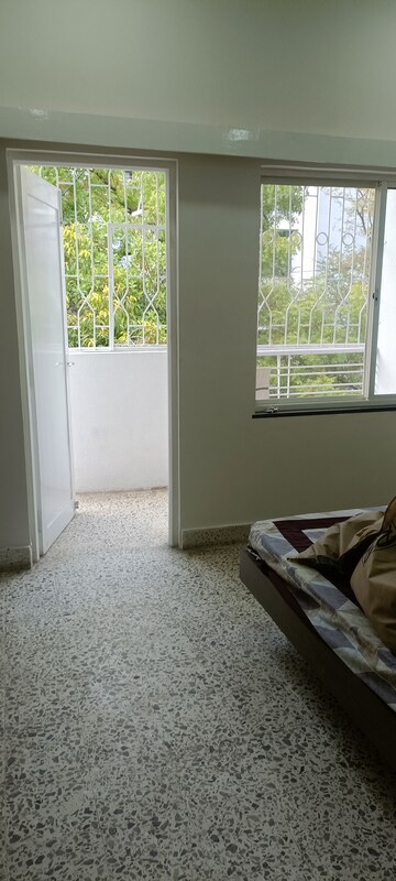 Room in 2 BHK Apartment at Yash Apartments Model Colony, Model Colony – for Rent
