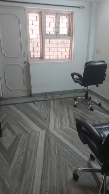 Staircase in 1.5 BHK Builder Floor at Mayur Vihar – for Rent