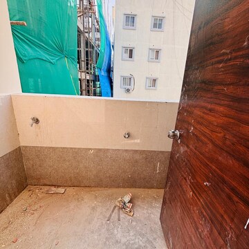Furnished Amenities in 2 BHK Apartment at Kondapur – for Rent