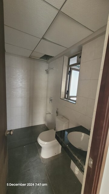 Bathroom in 2 BHK Apartment at Kalpataru Paramount, Kapur Bawdi – for Sale