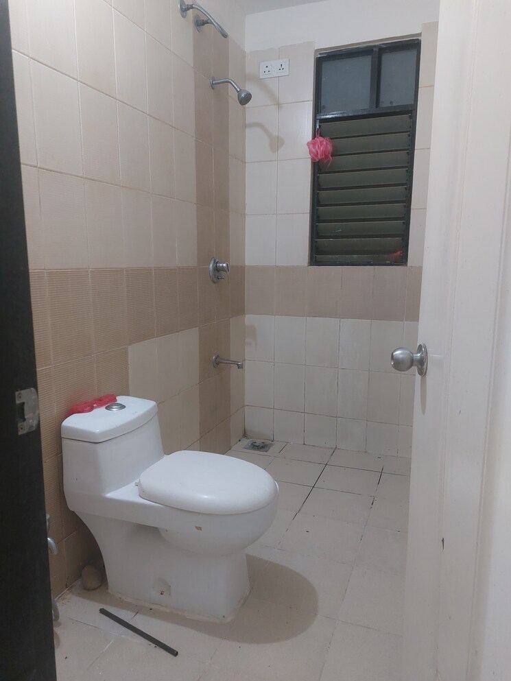 Attached Bathroom, nanded-city-madhuvanti 2 Bedroom 938 Sq.Ft. Apartment In Sinhagad Road Pune 8343898