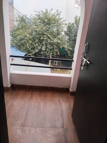 Balcony in 2 BHK Apartment at Gomti Nagar – for Rent
