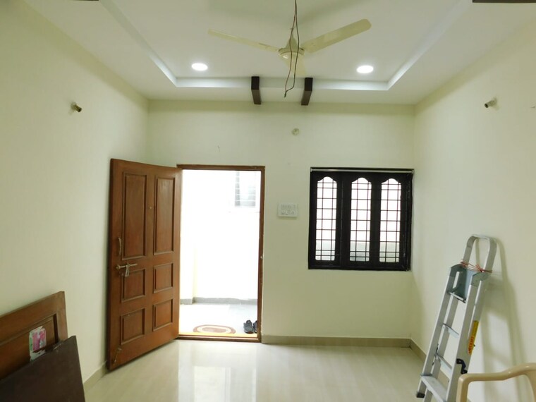 Room, abids 4 Bedroom 306 Sq.Yd. Independent House In Abids Hyderabad 8344052