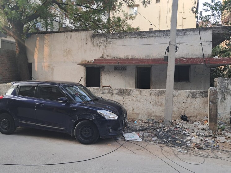  Parking, abids 4 Bedroom 306 Sq.Yd. Independent House In Abids Hyderabad 8344052