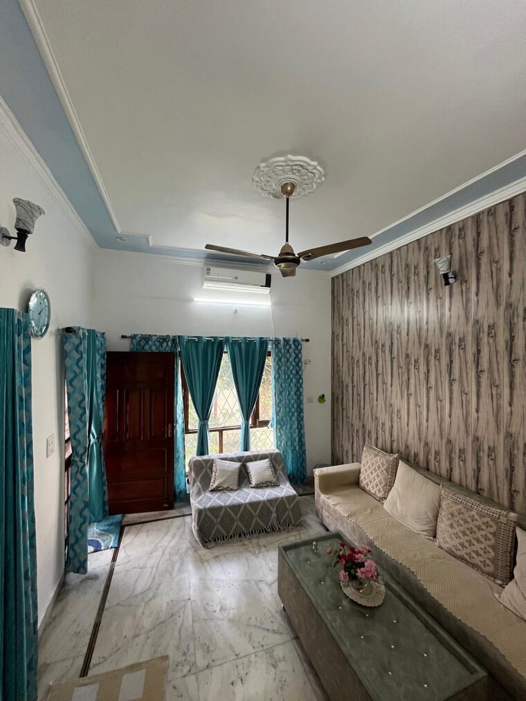 Bedroom, gms road 3 Bedroom 170 Sq.Yd. Independent House In Gms Road Dehradun 8344224