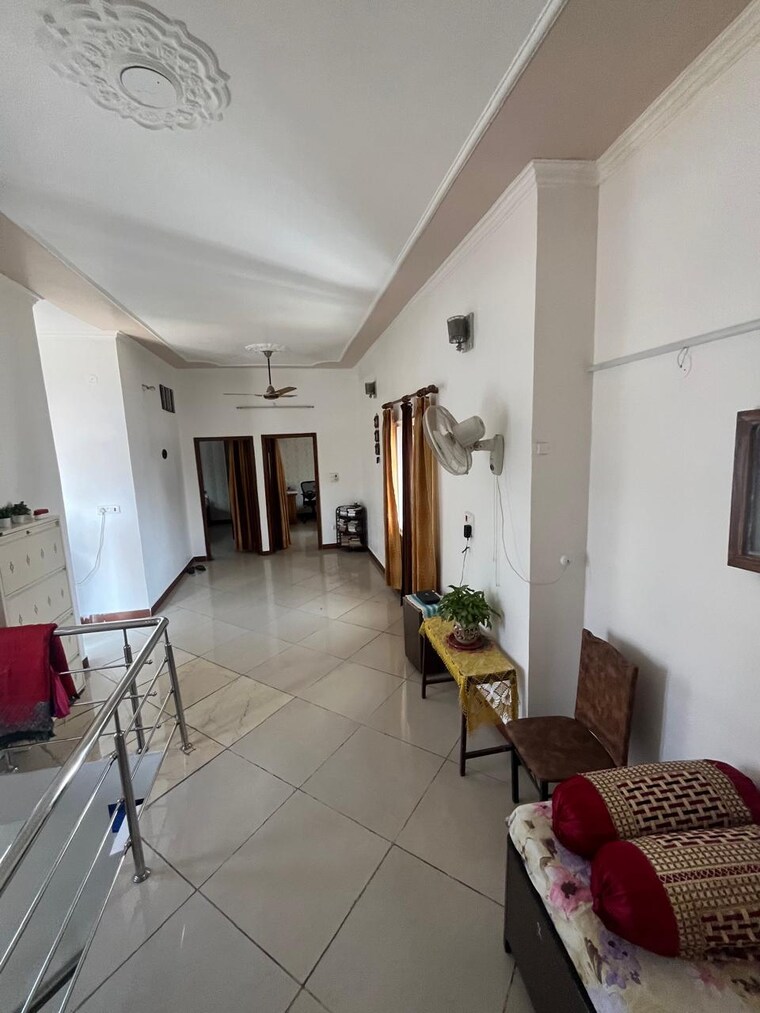 Living Room, gms road 3 Bedroom 170 Sq.Yd. Independent House In Gms Road Dehradun 8344224