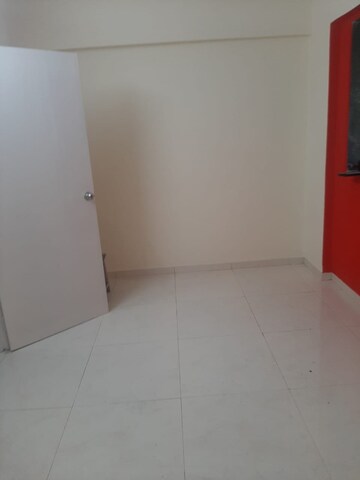 Room in 1 BHK Apartment at Radhika Residency Tilak Nagar, Tilak Nagar – for Rent