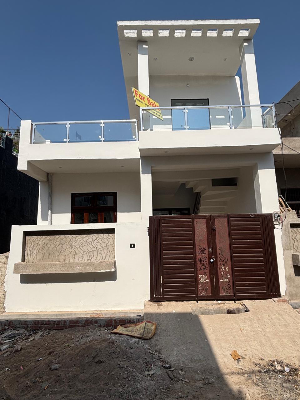 2.5 BHK + Pooja Room,Servant Room,Study Room,Extra Room Independent House For Sale in House Sale Sugamau 