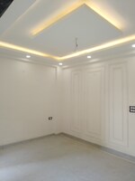 4 BHK 275 Sq.Yd. Builder Floor in Sector 43