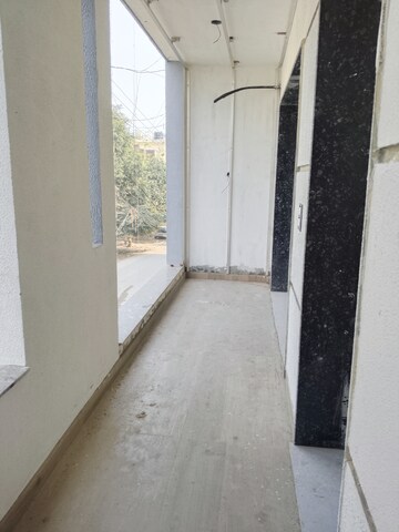 Balcony in 4 BHK Builder Floor at Sector 43 – for Sale