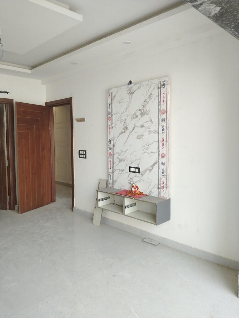 Bedroom, sector 43 4 Bedroom 275 Sq.Yd. Builder Floor In Sector 43 Faridabad 8344726