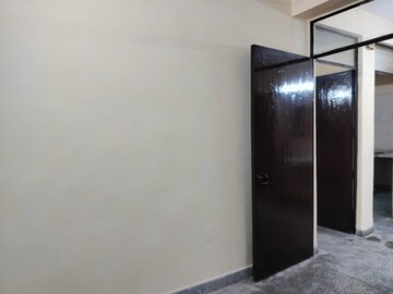 1 BHK Apartment at Molarband – for Rent