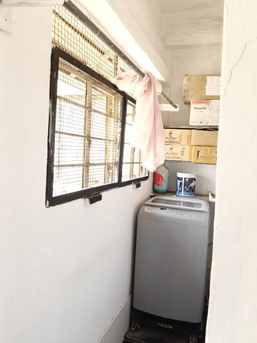 Kitchen in 1.5 BHK Apartment at Jumbo Darshan, Andheri East – for Rent