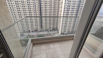 2 BHK Apartment For Rent in Hiranandani Castle Rock, Powai