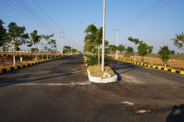 Garden, sri-tirumala-mercury-township  200 Sq.Yd. Plot In Mirkhanpet Hyderabad 8345302