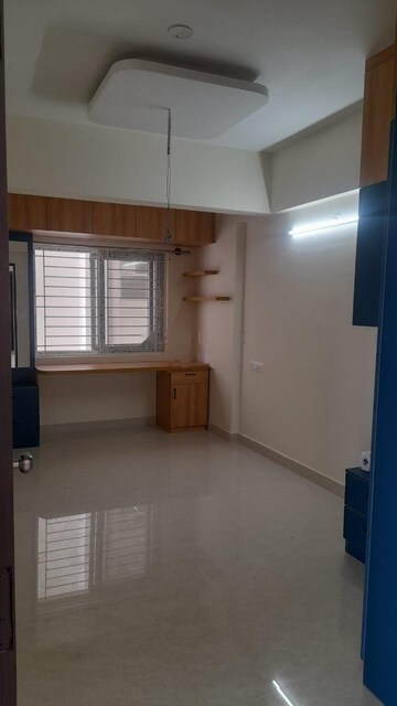 Room in 2 BHK Apartment at Amrutha Heights Phase II, Whitefield – for Rent