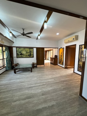 Room in 5 BHK Apartment at Godrej Edenwoods, Manpada – for Rent